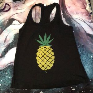 weed pineapple tank
